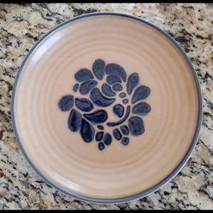 SET OF 2 Pfaltzgraff FOLK ART small plates